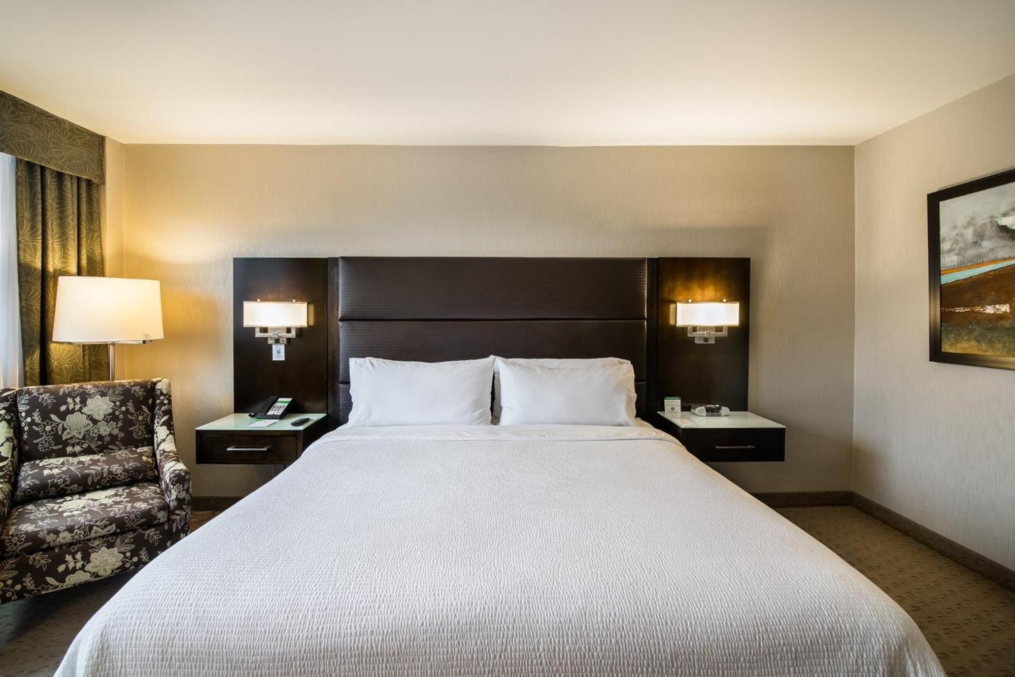 Holiday Inn Vancouver-Centre Broadway By Ihg Exterior foto